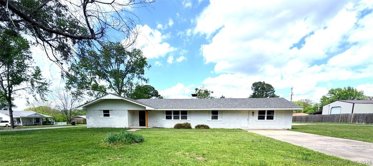 512 Pine Street - Photo 1