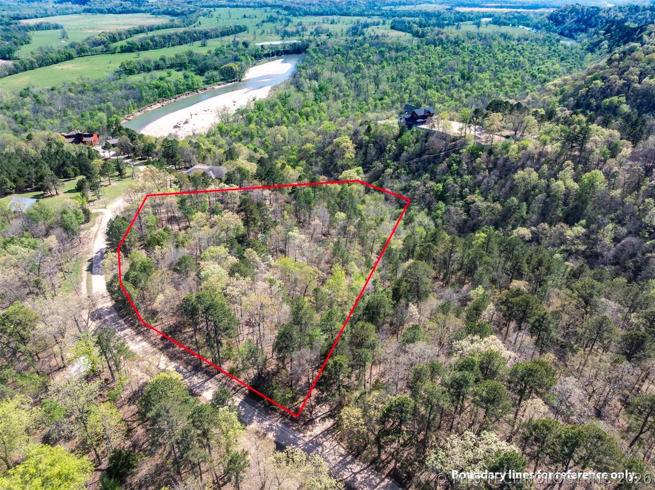 953 Pine Tree Road - Photo 1