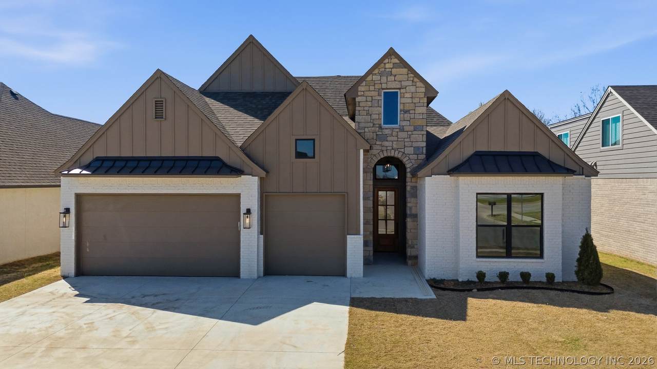 2102 138th Street - Photo 1