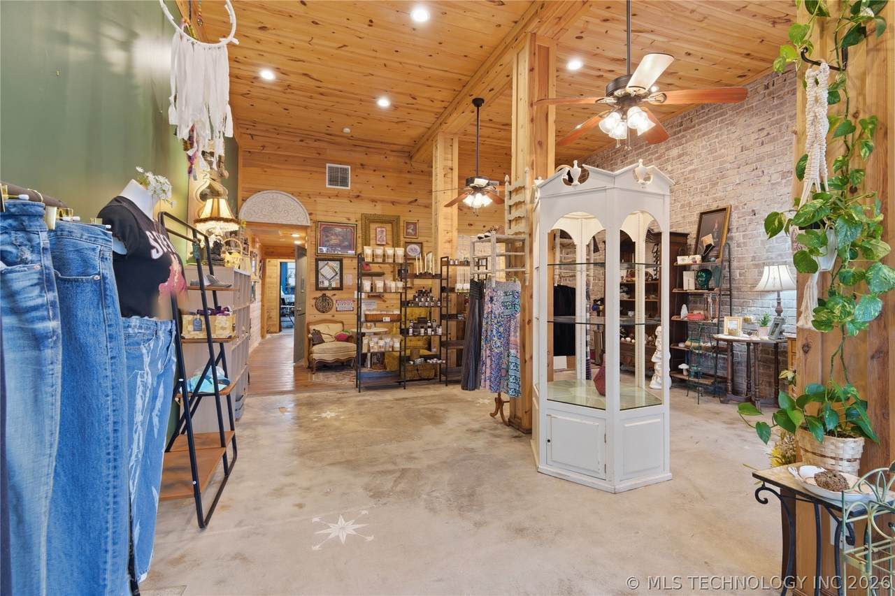 https://bt-photos.global.ssl.fastly.net/tulsa/1280_boomver_1_2613494-2.jpg
