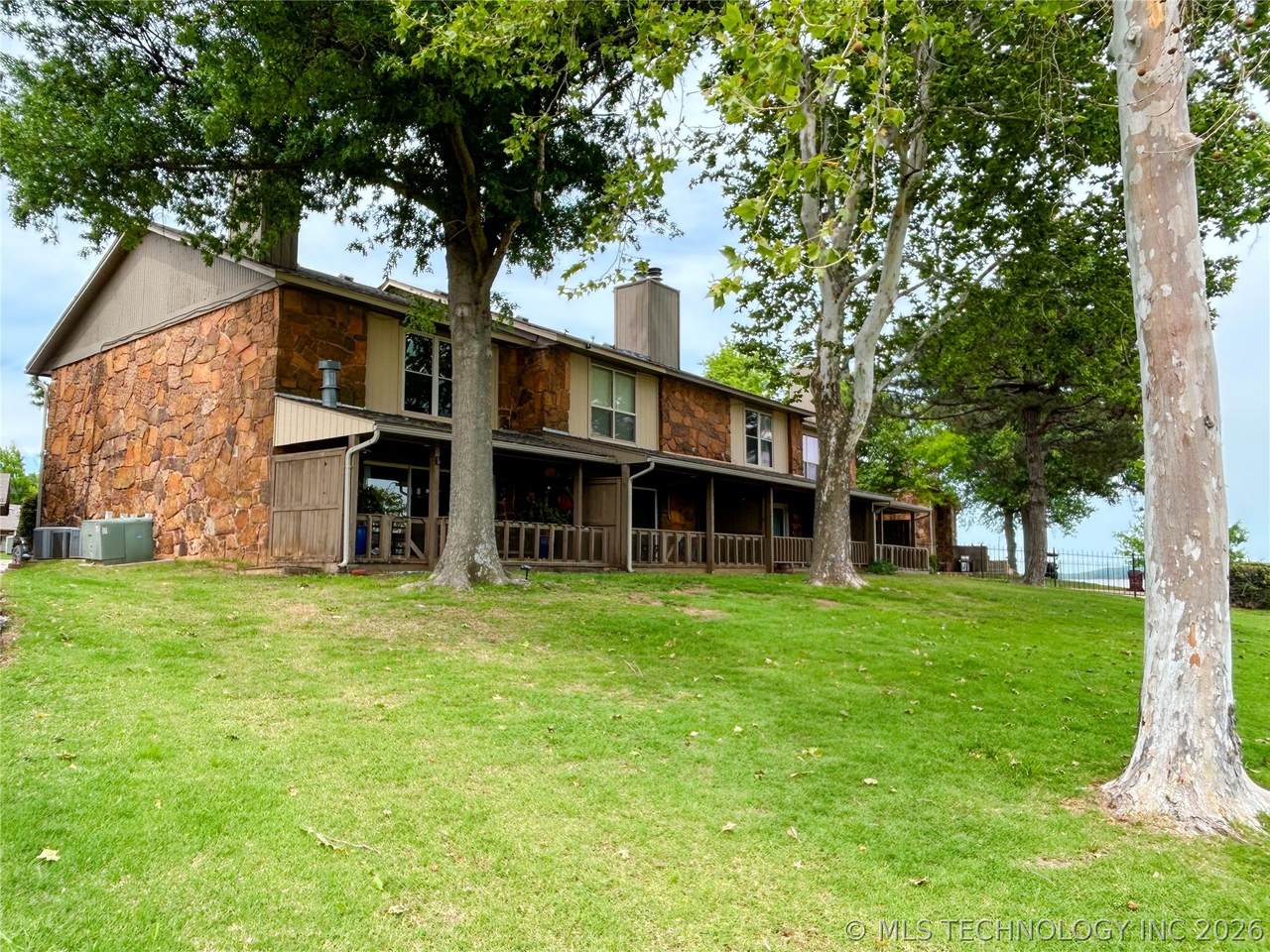 7020 Lakeshore Drive - Photo 1