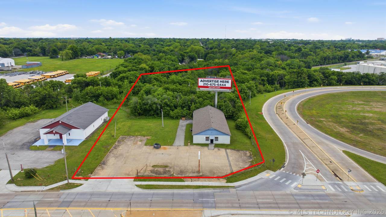 2604 Apache Street - Photo 1