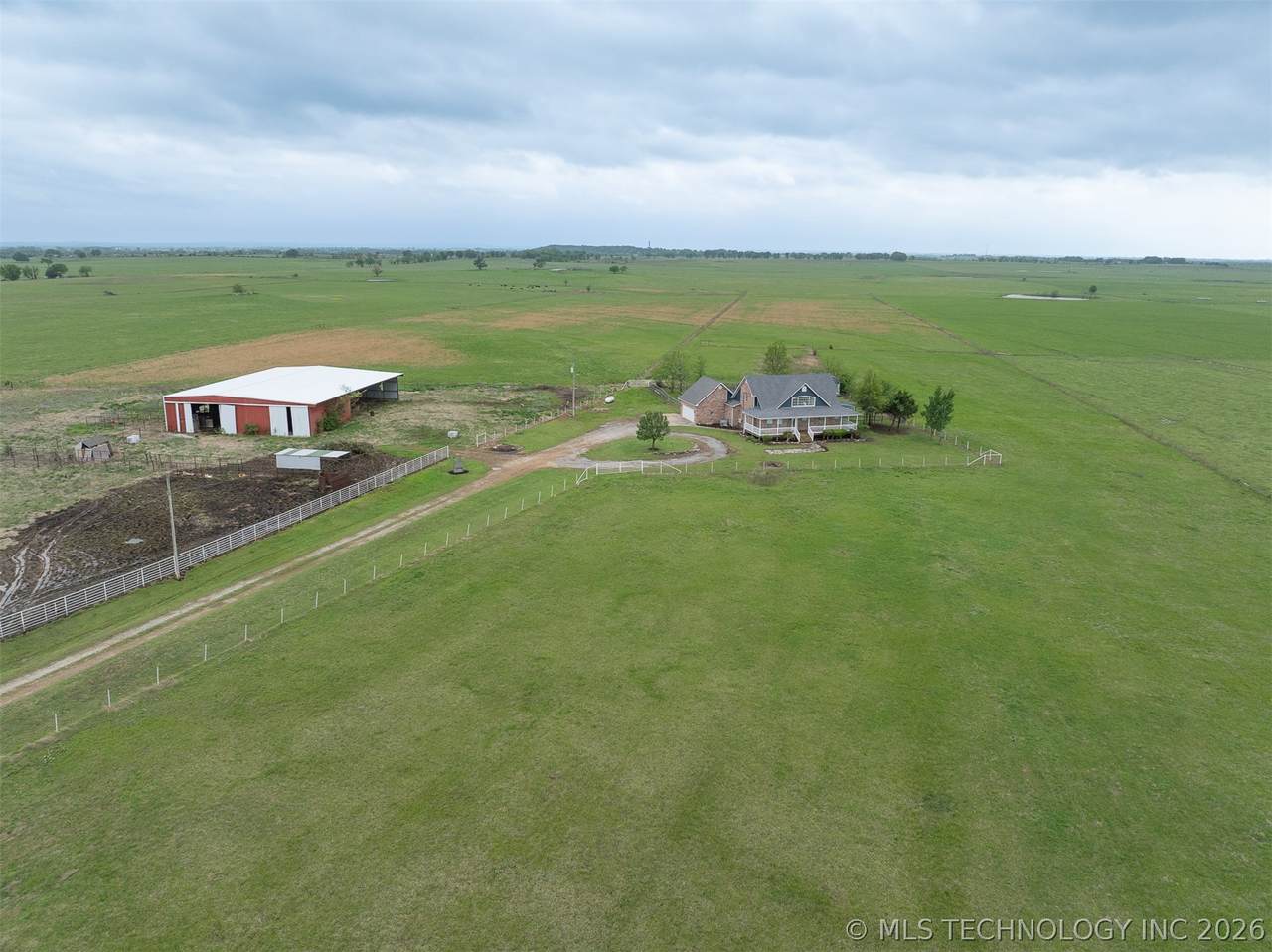437703 340 Road - Photo 1
