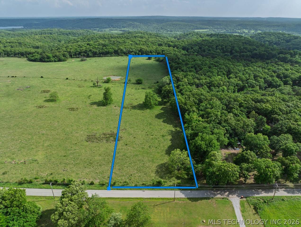 10464 420 Road - Photo 1