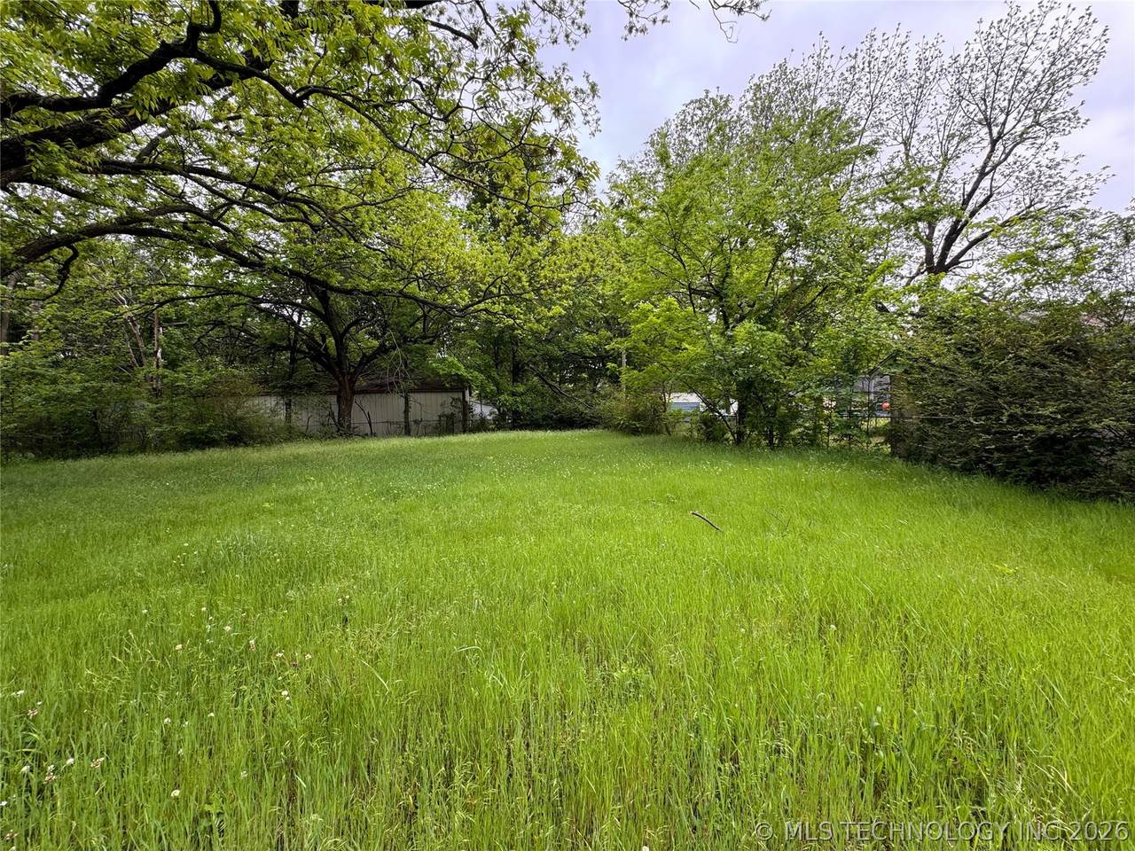 504 4th Street - Photo 1