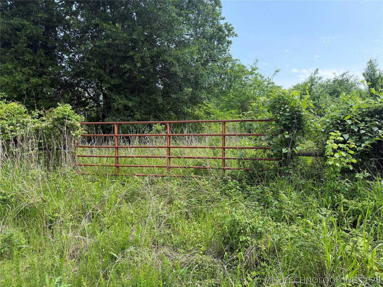  4070 - Photo 1