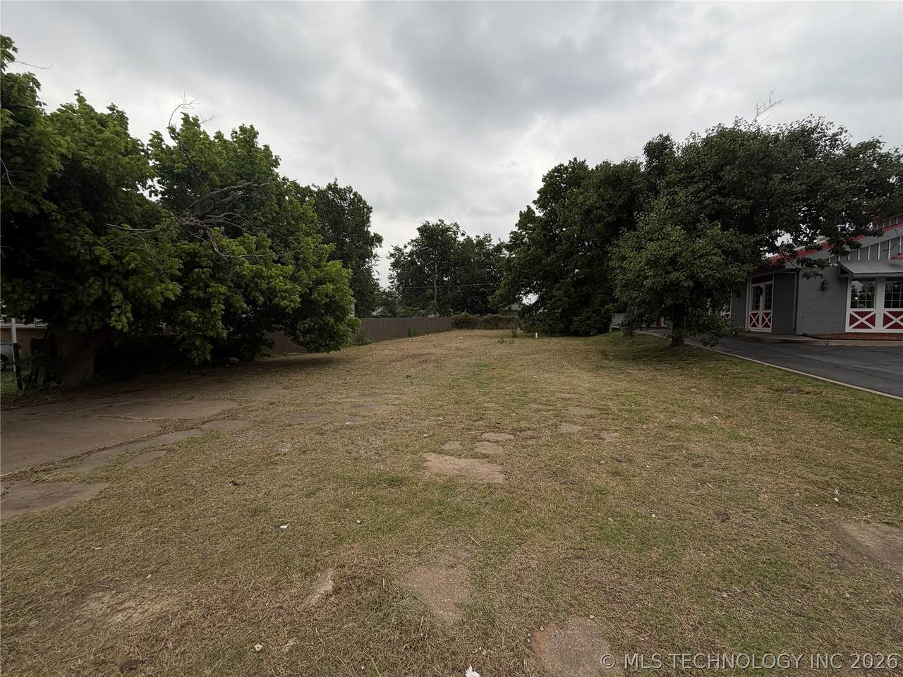 4739 33rd West Avenue - Photo 1