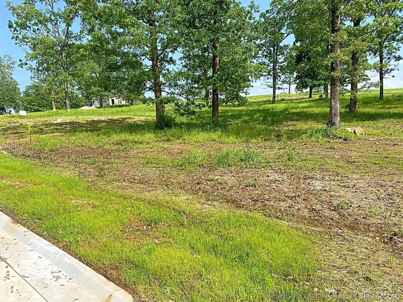 770 Winsor Place - Photo 1