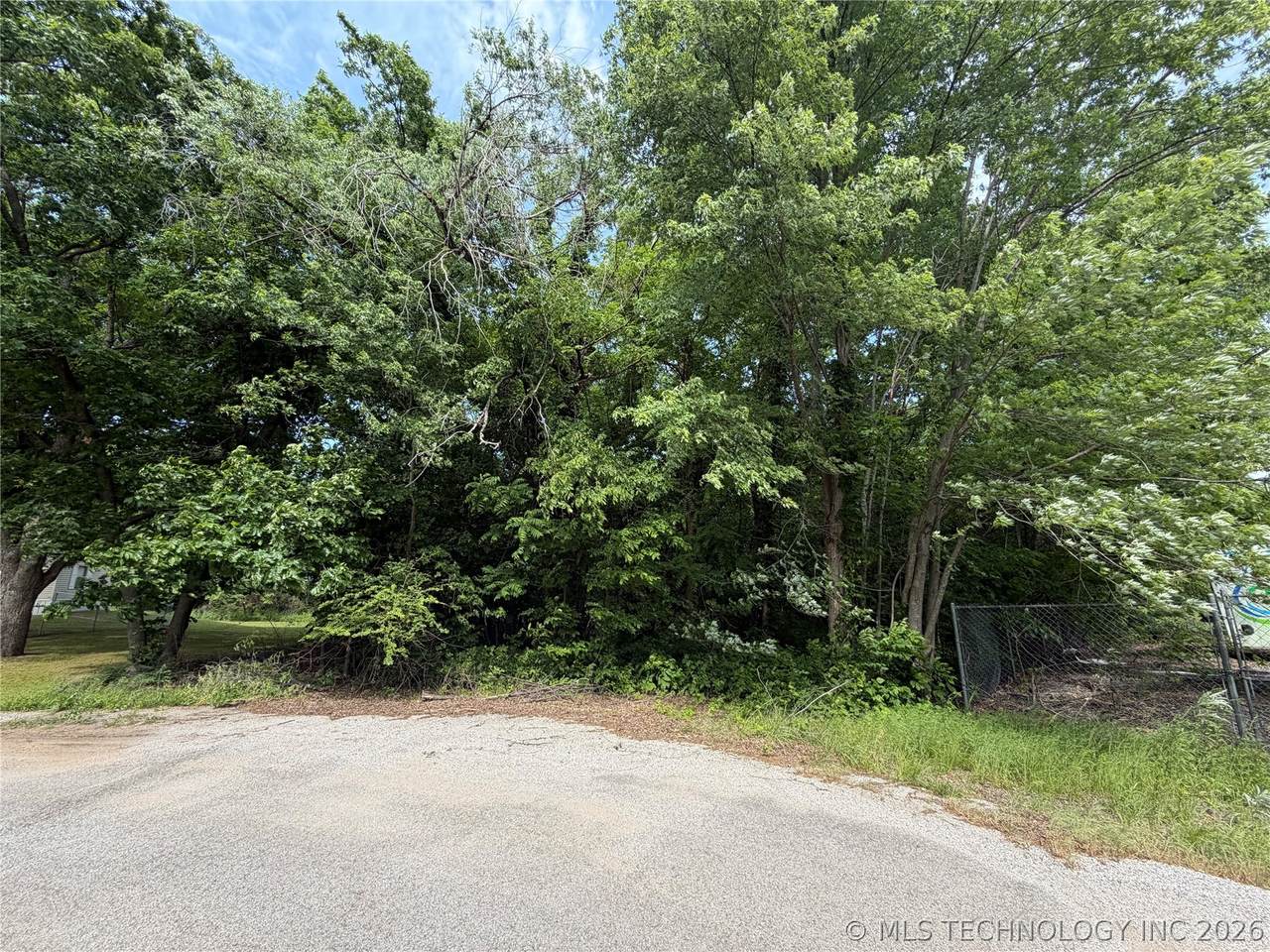  Dogwood Drive - Photo 1