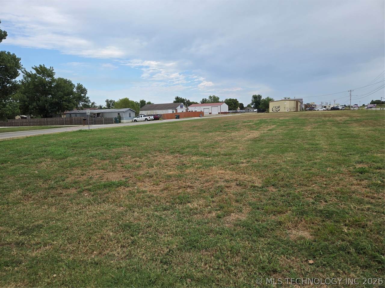 12 20 Highway - Photo 1
