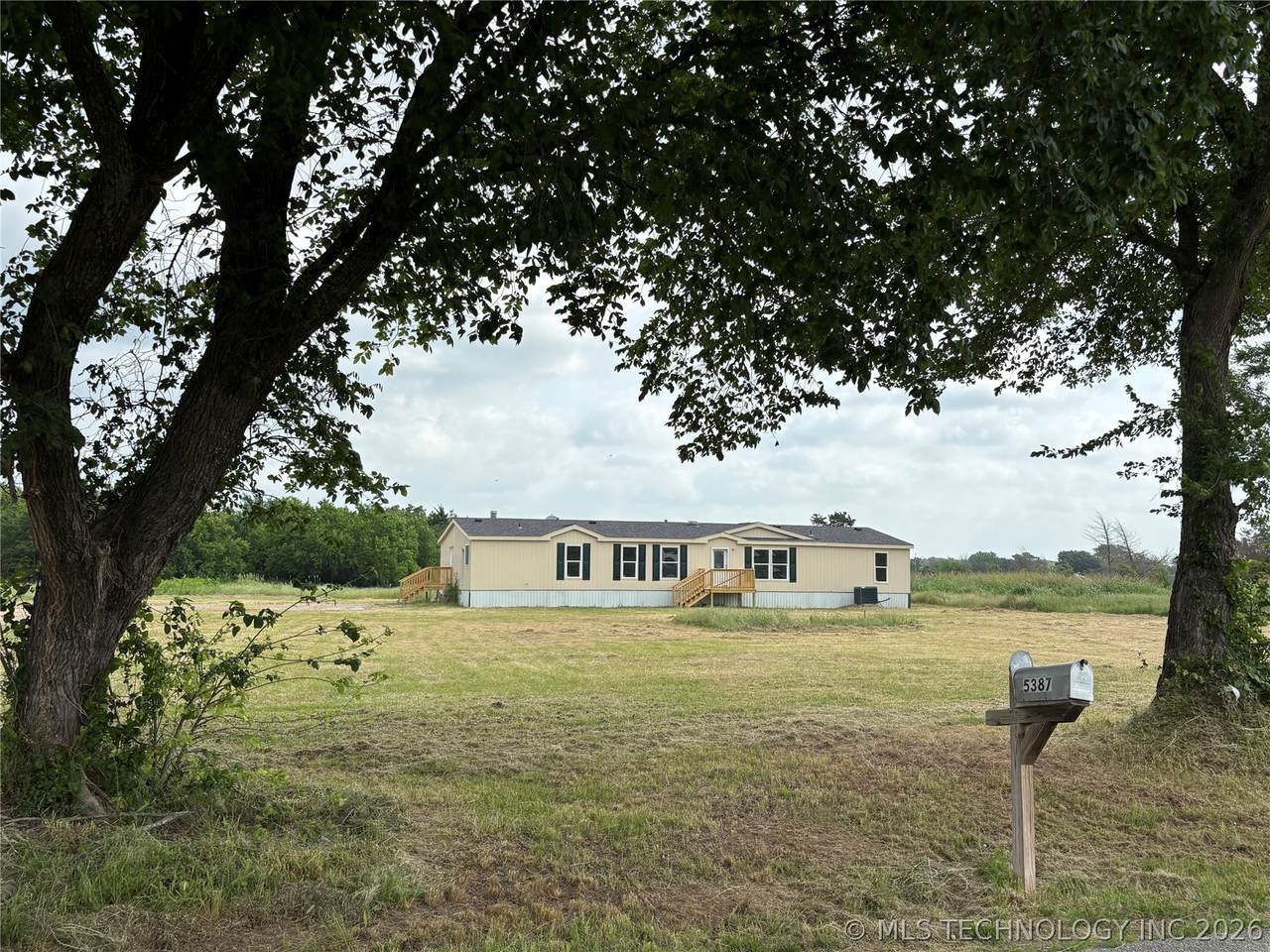 5387 Hendrix - Photo 1