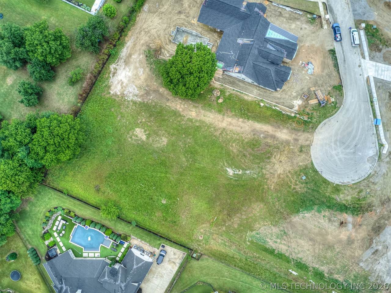 10612 Holley Street - Photo 1