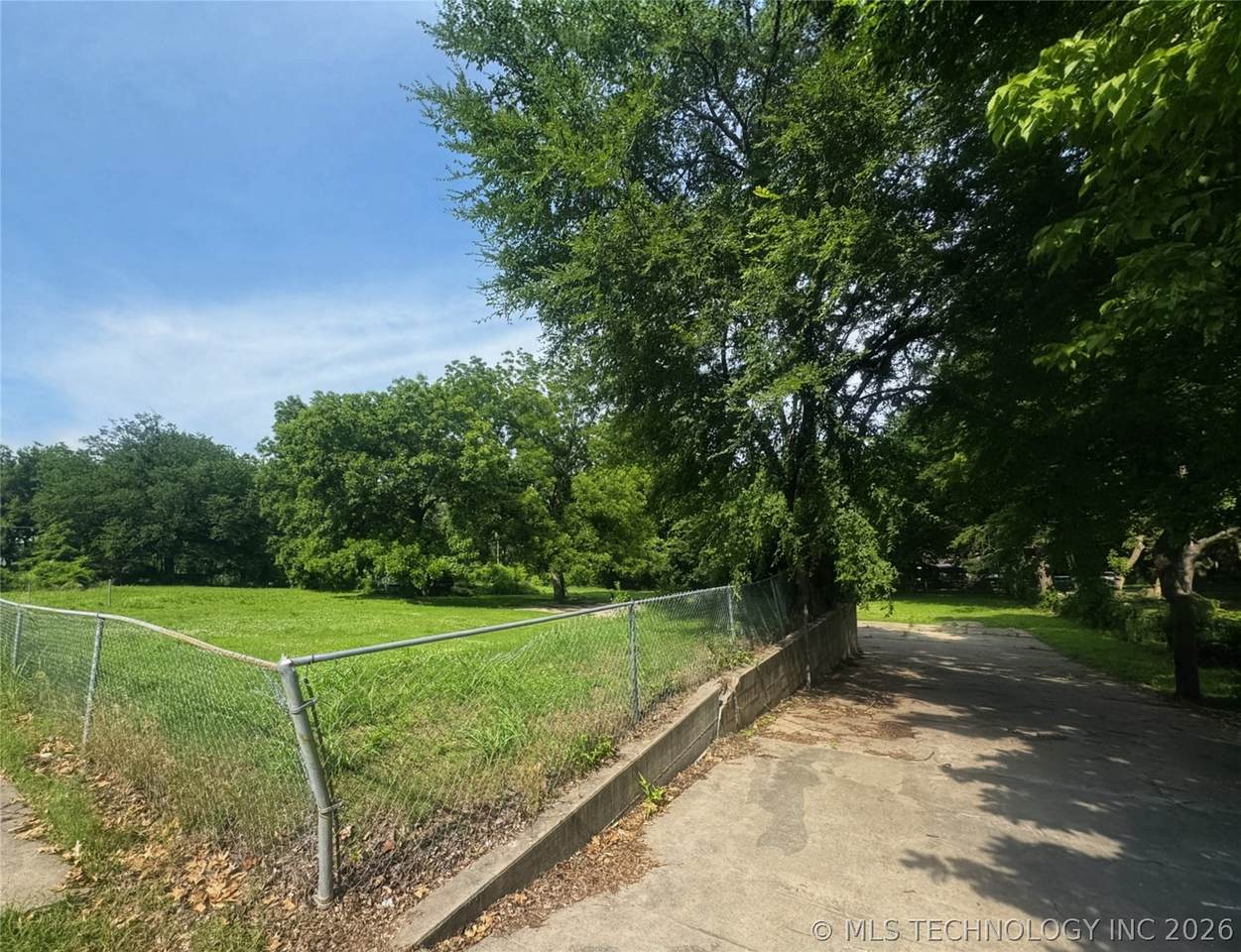 2239 Erie Avenue - Photo 1