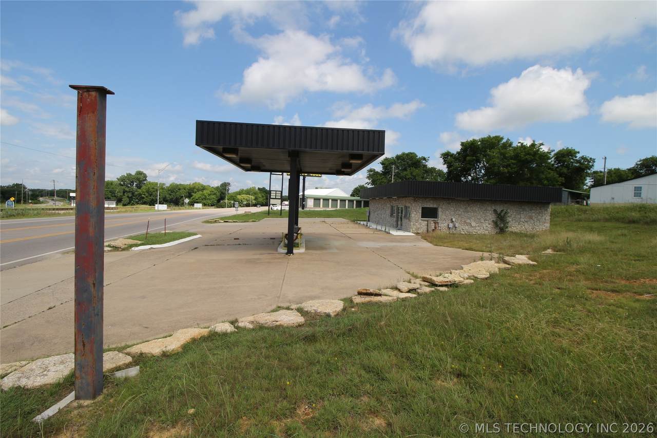 400 Highway 70 - Photo 1