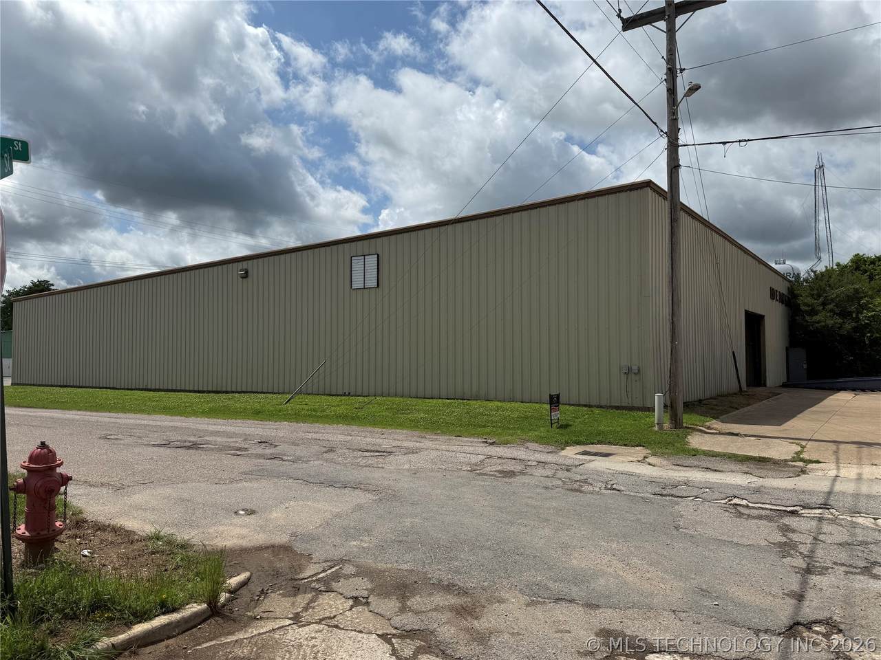 https://bt-photos.global.ssl.fastly.net/tulsa/1280_boomver_1_2619392-2.jpg