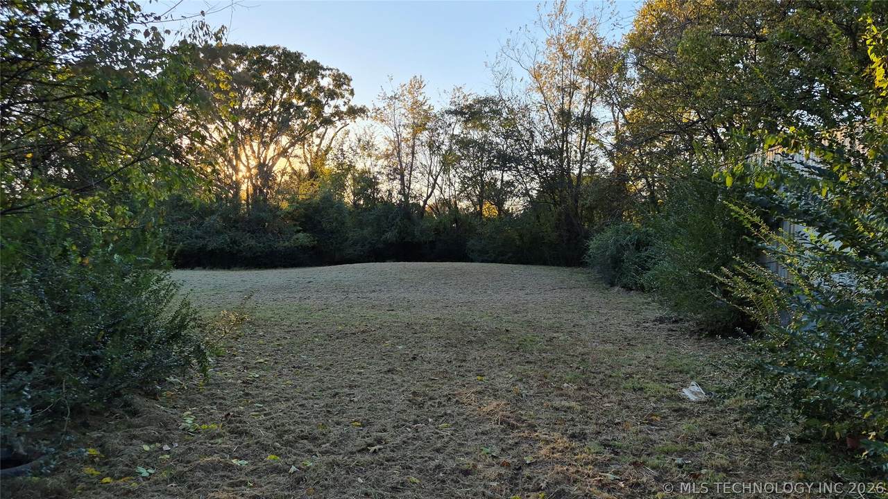 803 5th - Photo 1