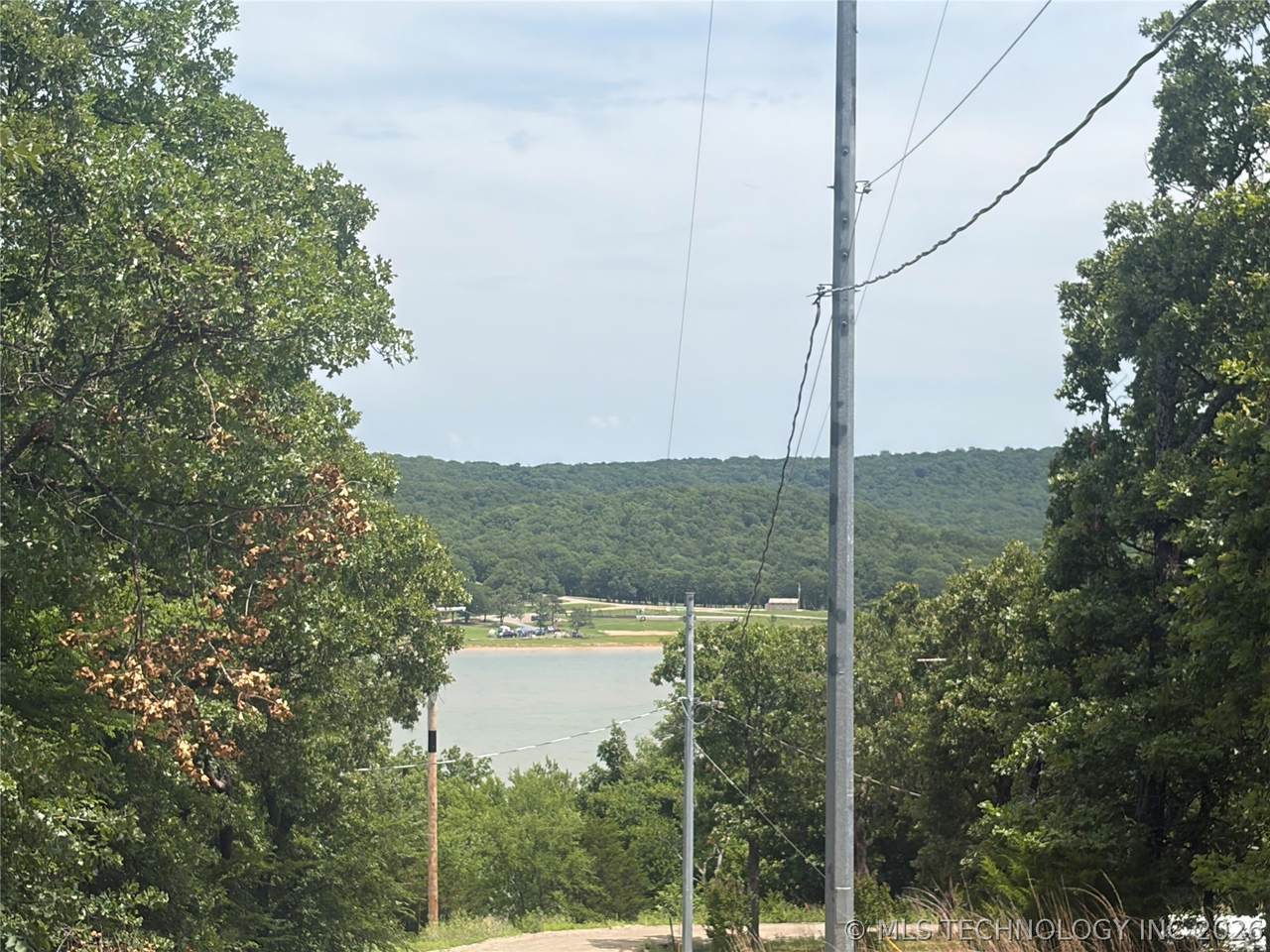  Cove Road Road - Photo 1