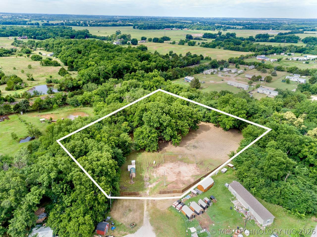 2718 Camden - Photo 1