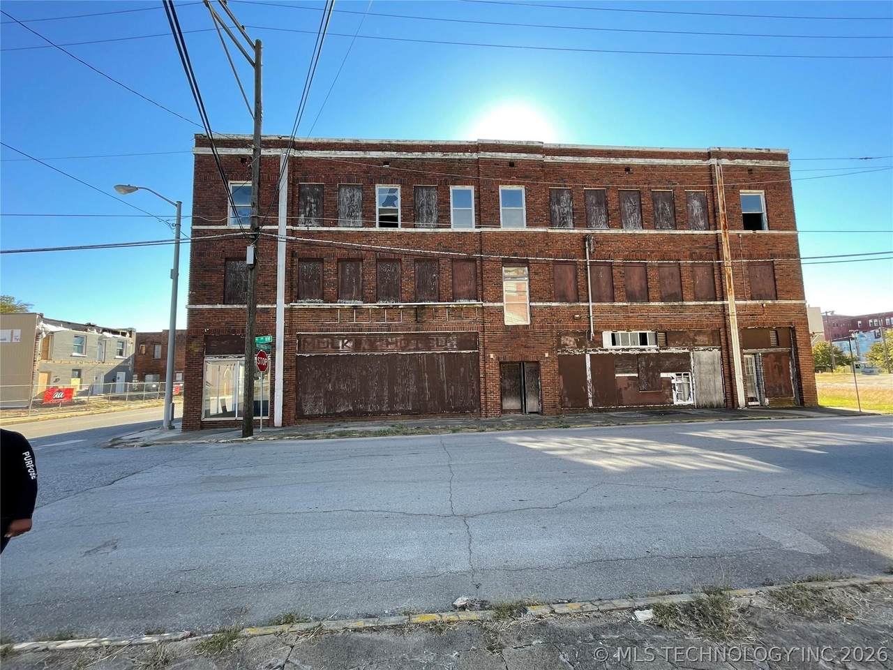 https://bt-photos.global.ssl.fastly.net/tulsa/1280_boomver_1_2621387-3.jpg