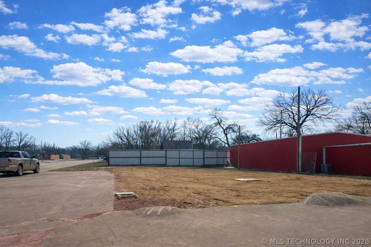 301 12th Street - Photo 1