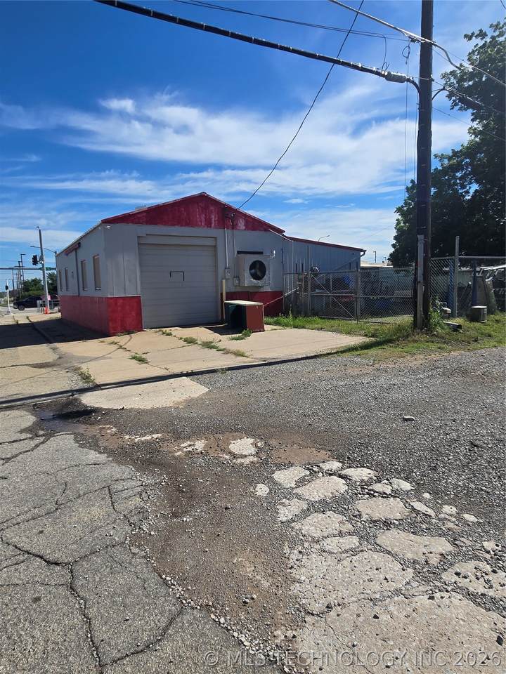 501 Main - Photo 1