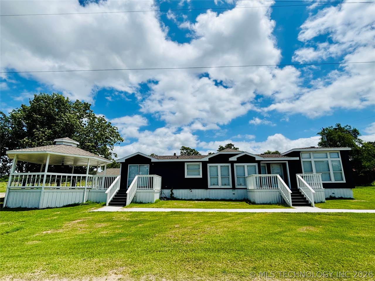 85 Williams Drive - Photo 1