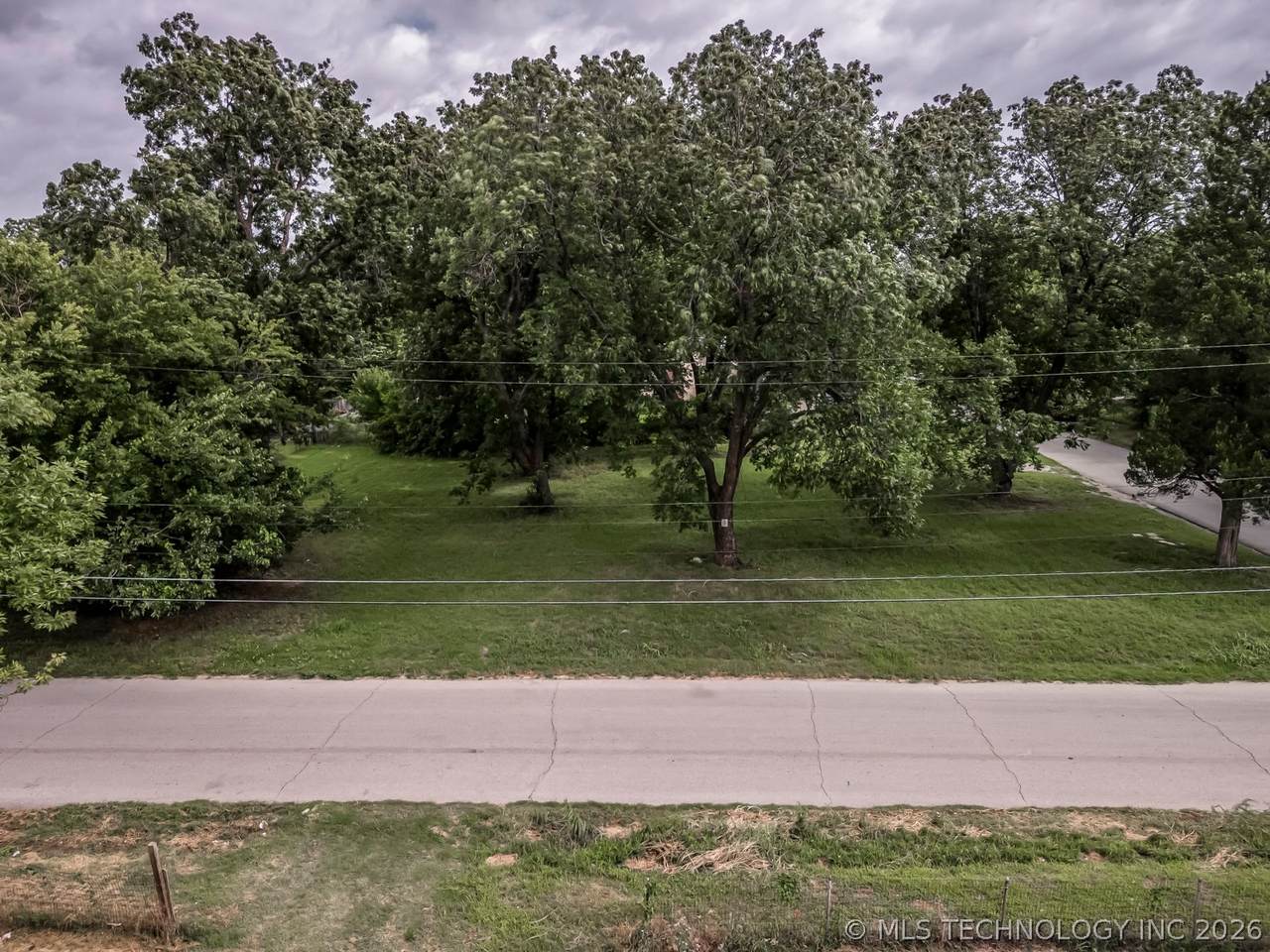 2230 Columbia Avenue - Photo 1