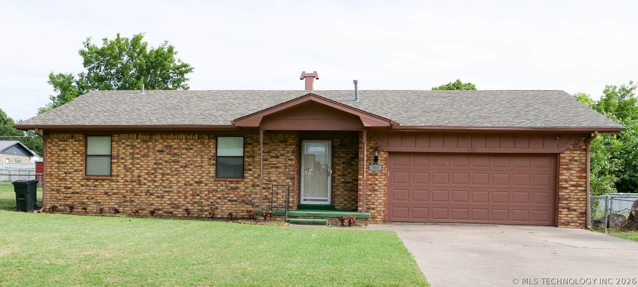 305 Barclay Street - Photo 1
