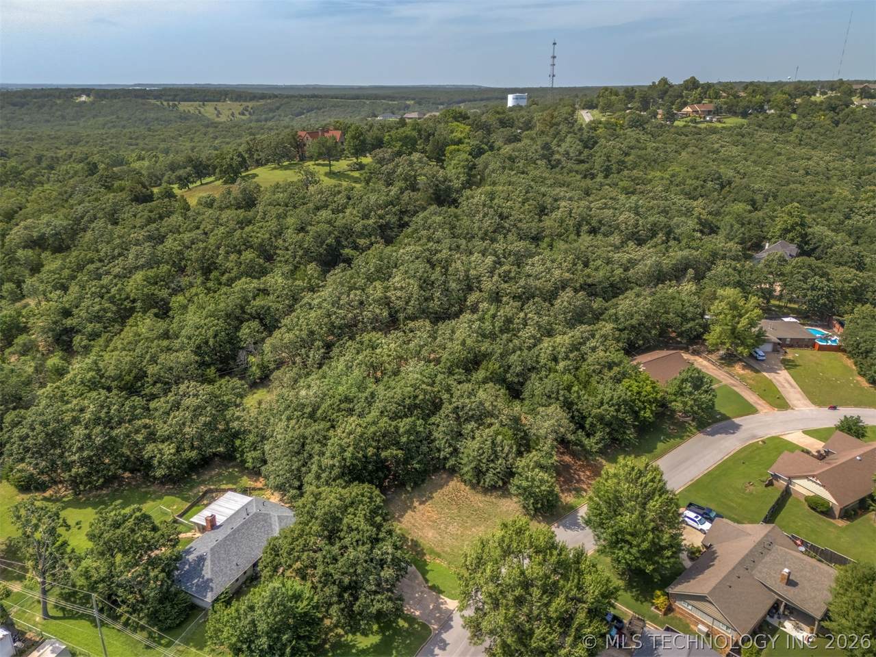  Pin Oak Drive - Photo 1
