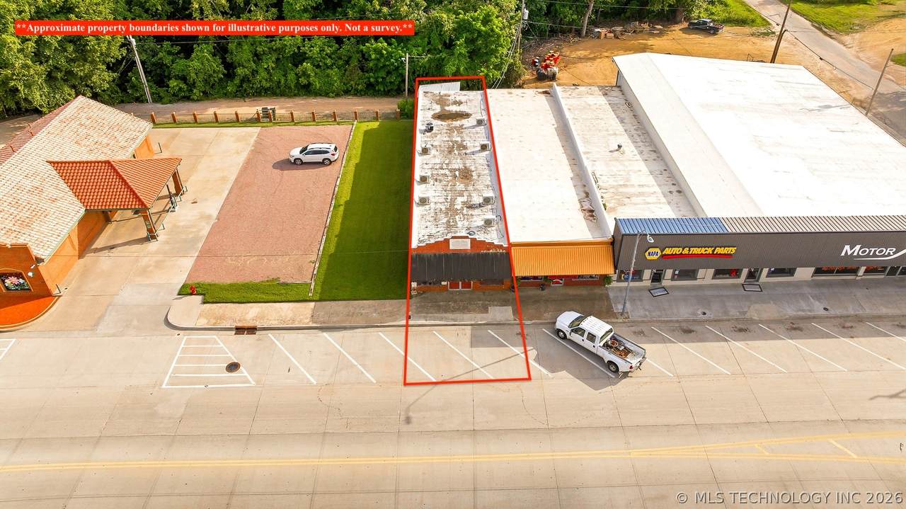 110 Main - Photo 1