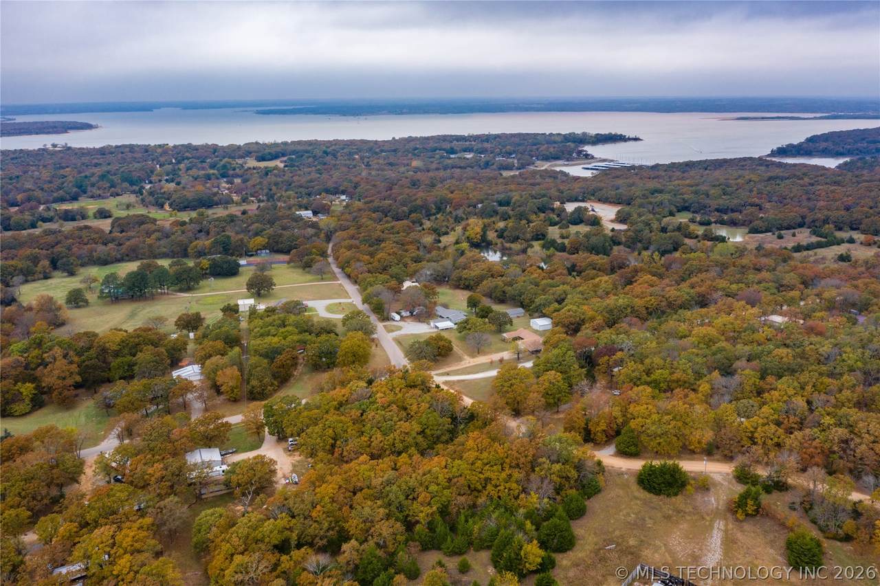  North Park Drive - Photo 1