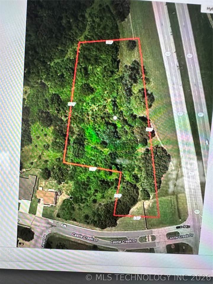  Castle Creek Drive - Photo 1