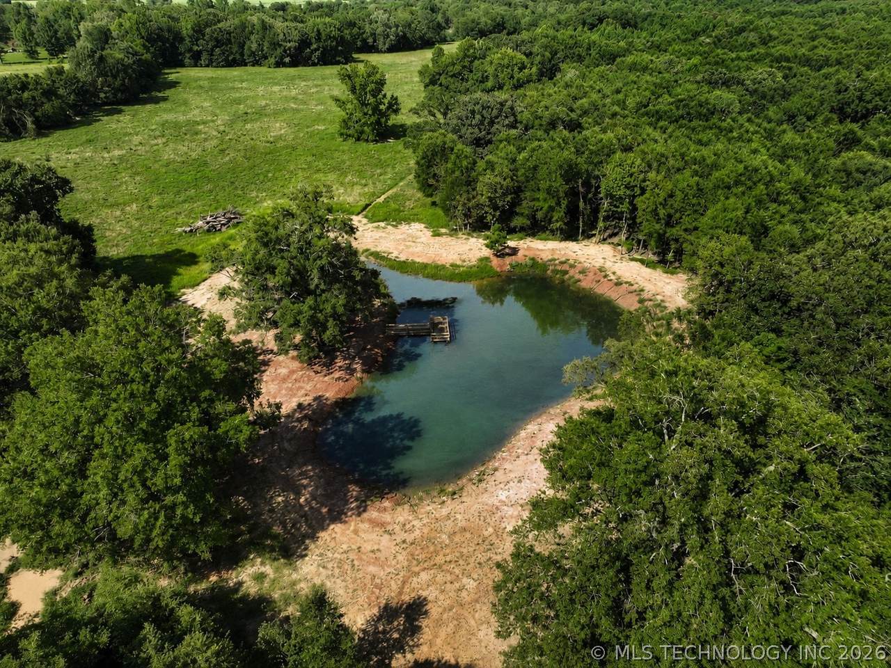 1552 Green Acres Road - Photo 1