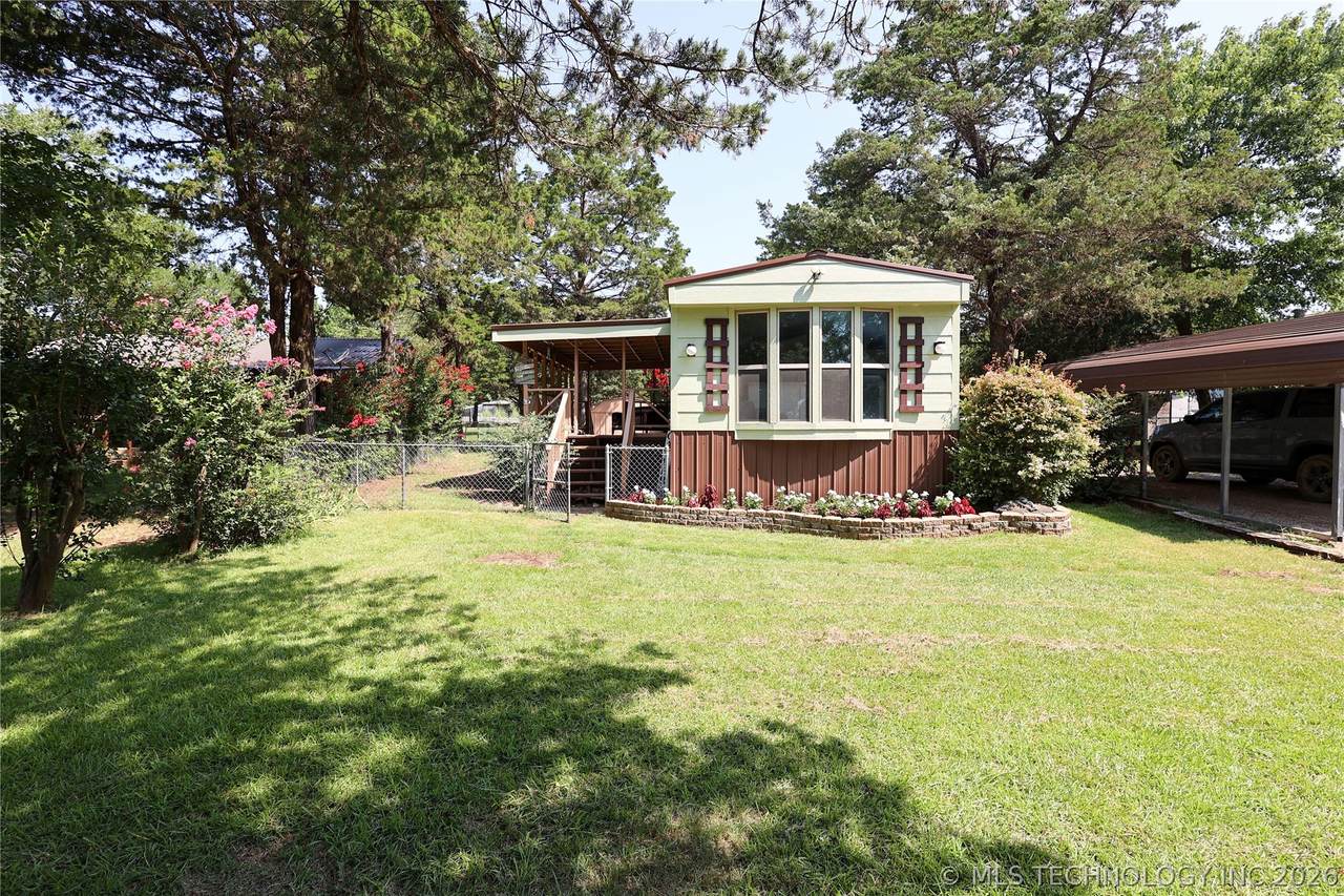 506 Five Lakes Drive - Photo 1