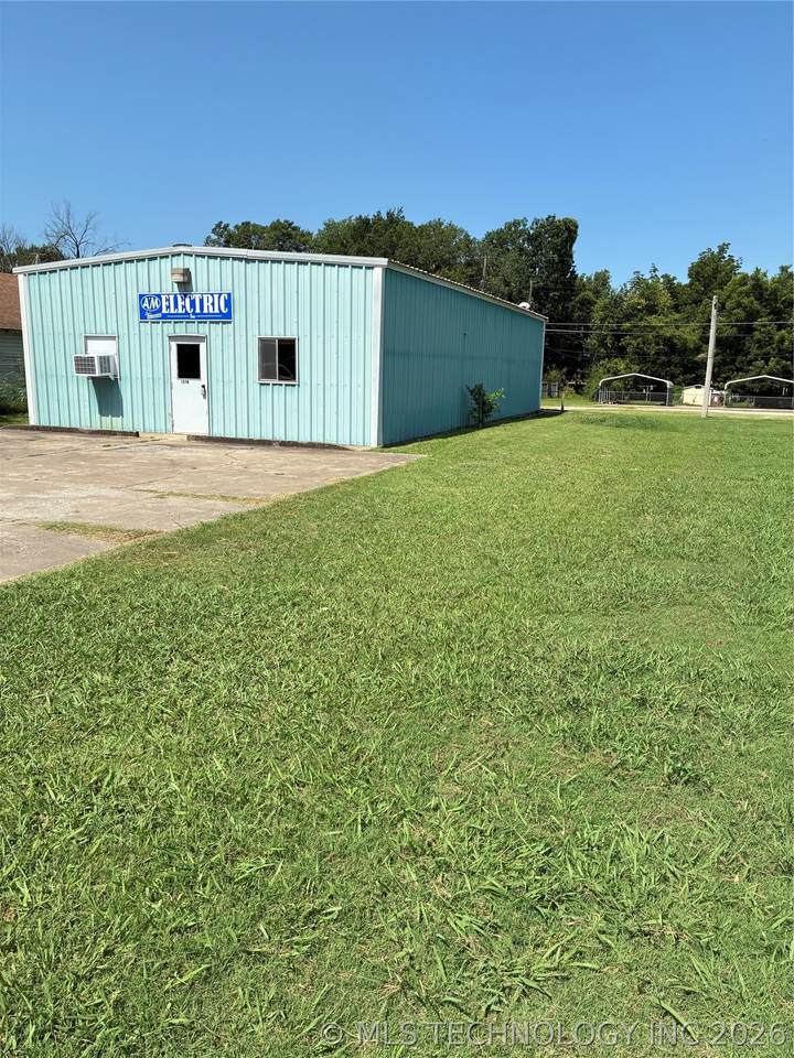 1514 Main Street - Photo 1