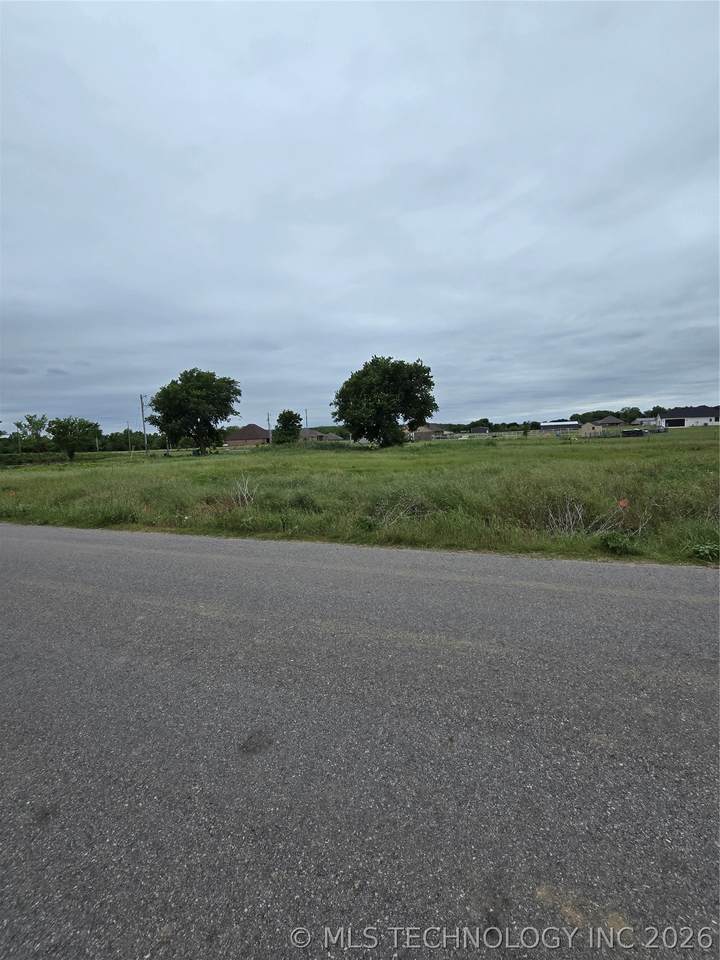 003 Lake Estates Drive - Photo 1