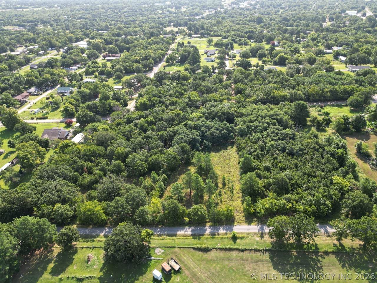  Walcott Avenue - Photo 1