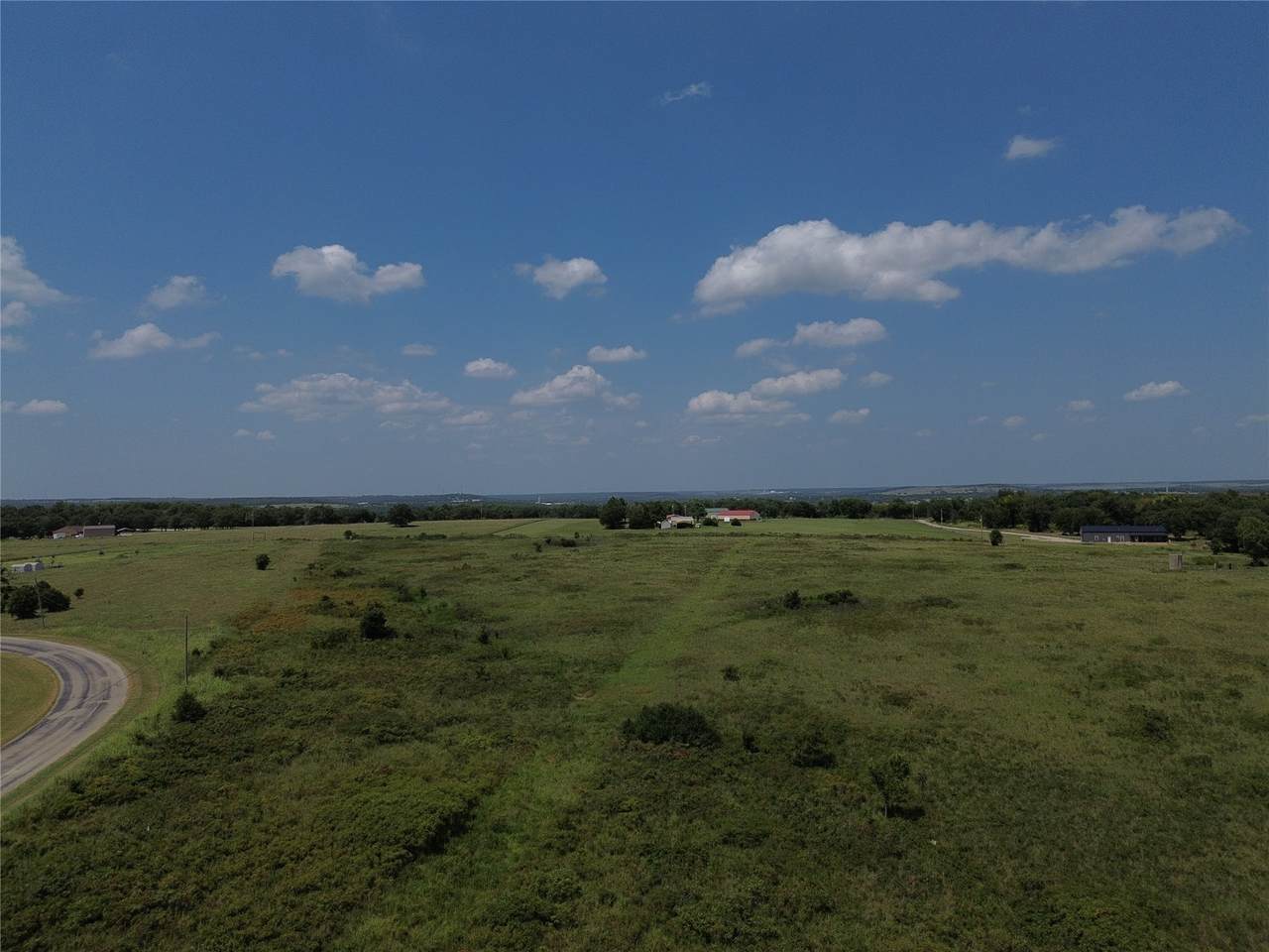 9 County Road 2280 - Photo 1