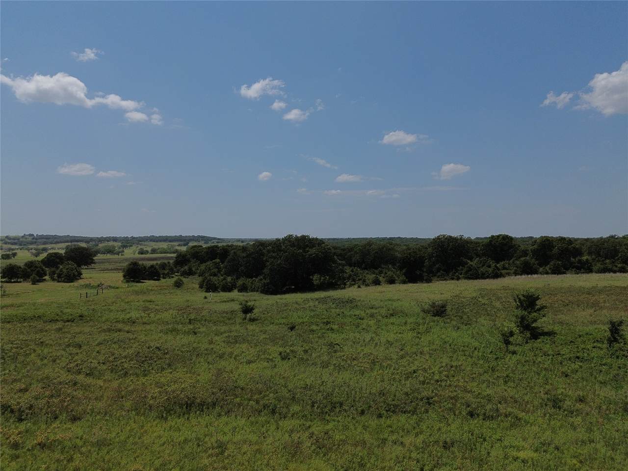 18 County Road 2280 - Photo 1