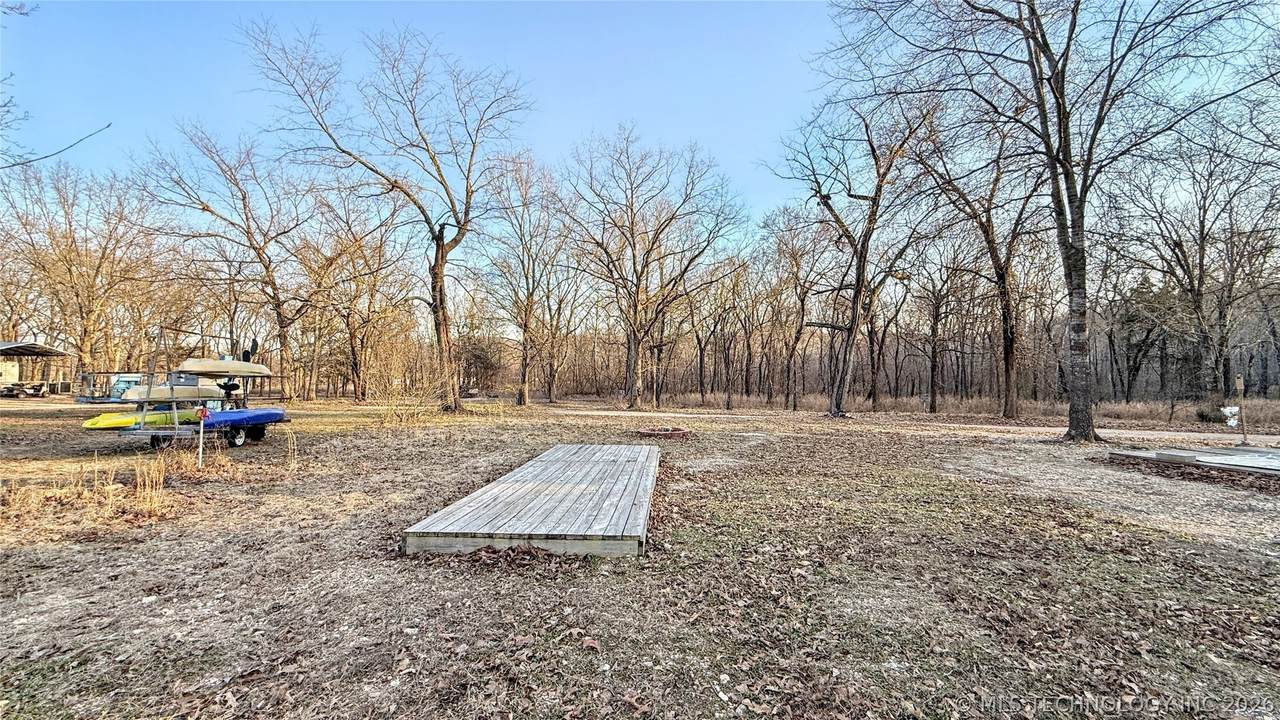 115 Riverside Drive - Photo 1