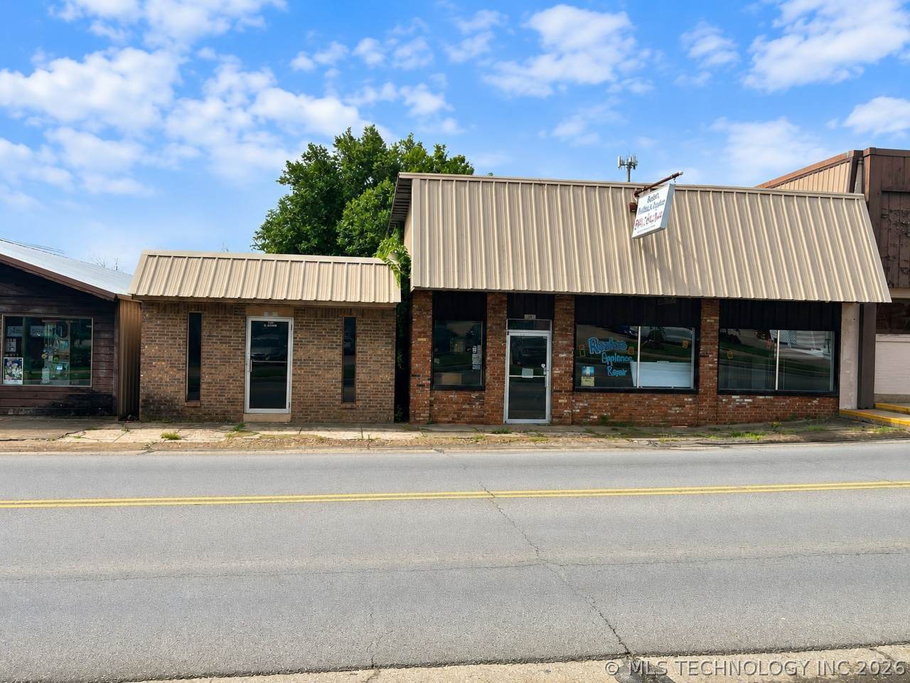 114 Main Street - Photo 1