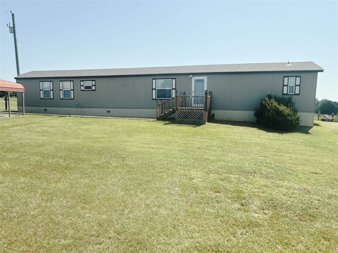 1415 Rose Road - Photo 1