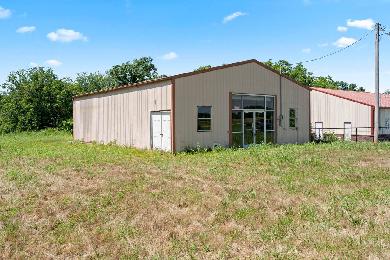 54091 Hwy 59 - Photo 1