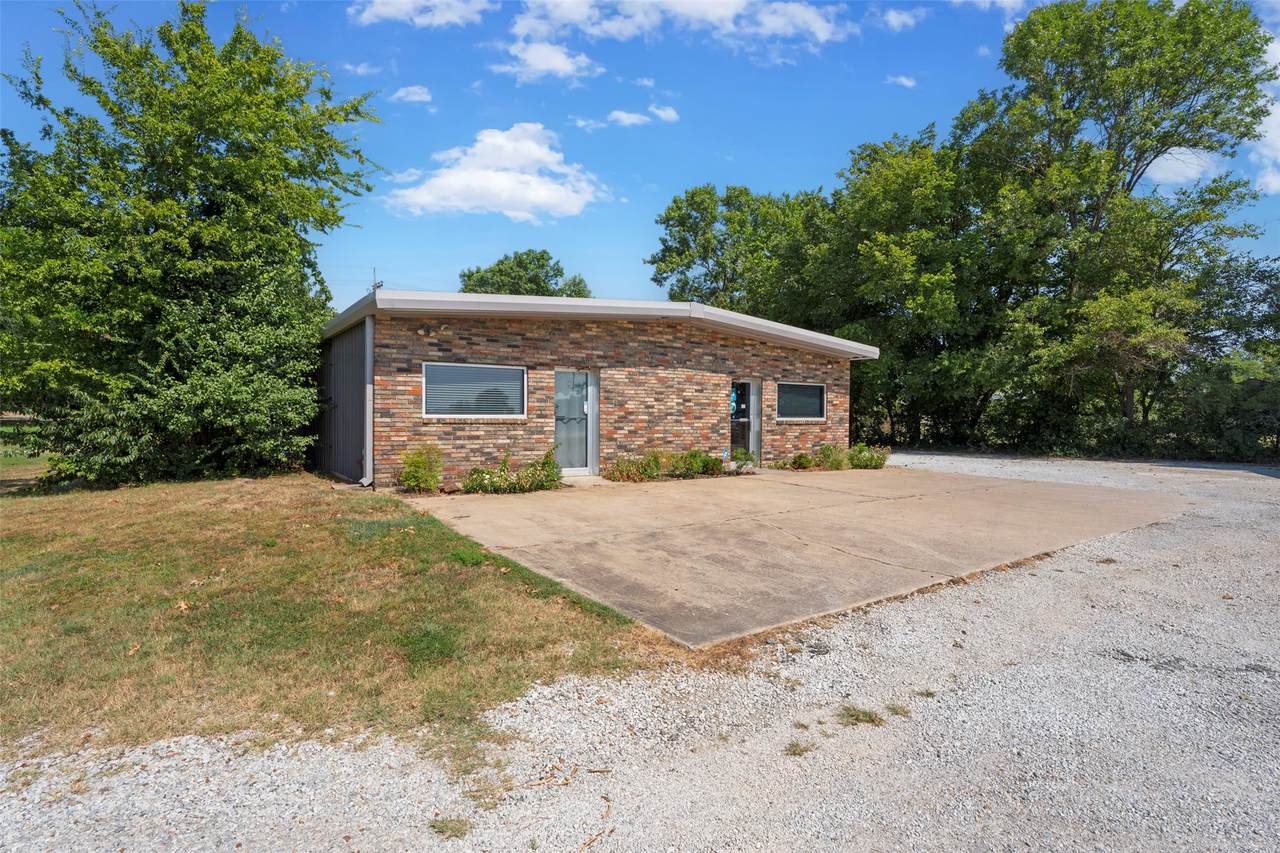 819 Wilson Street - Photo 1