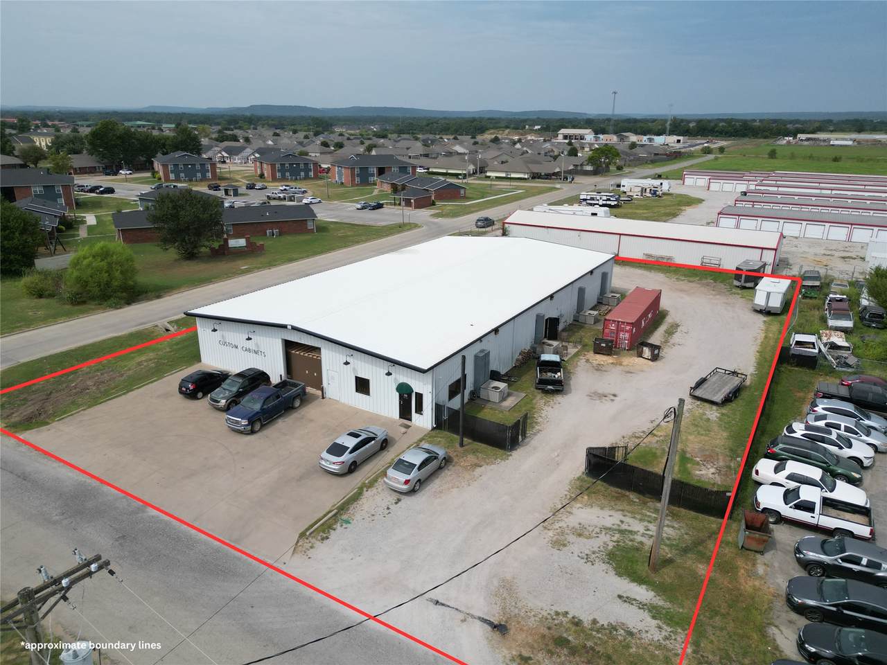 204 Hominy Avenue - Photo 1