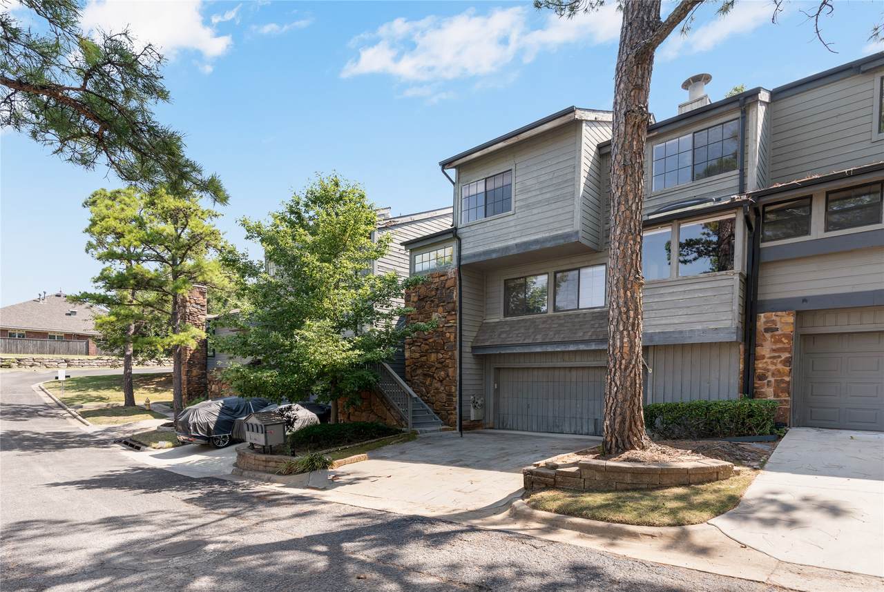 7435 Winston Place - Photo 1