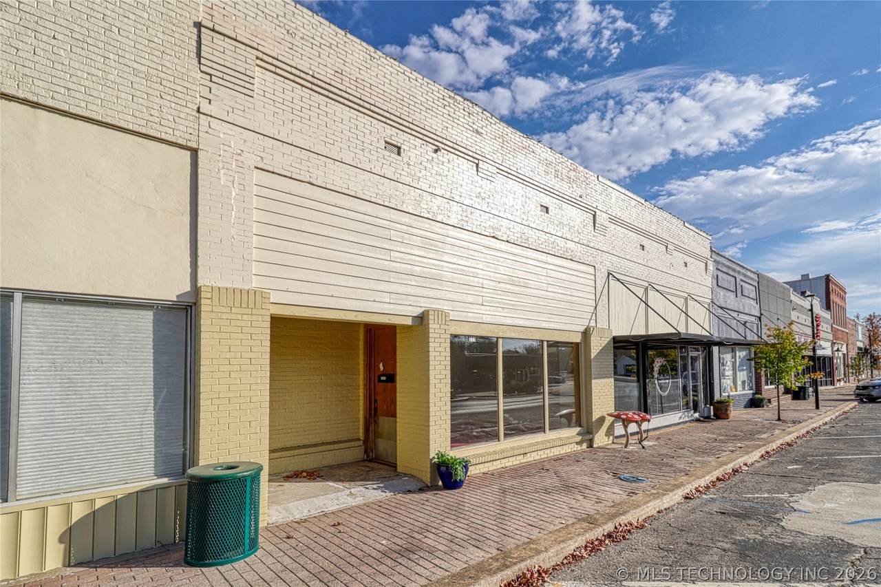 111 Main - Photo 1
