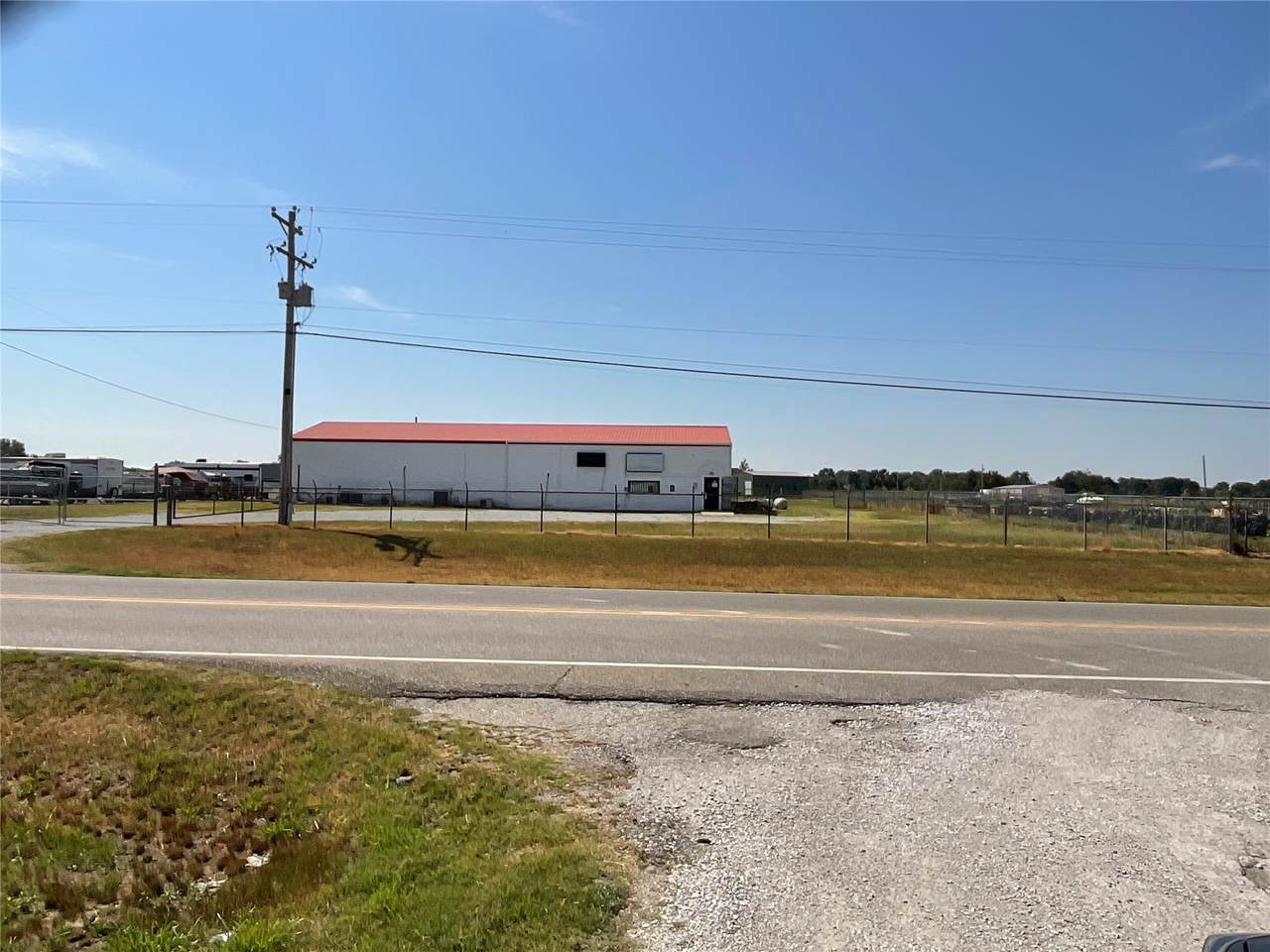 64571 290 Road - Photo 1