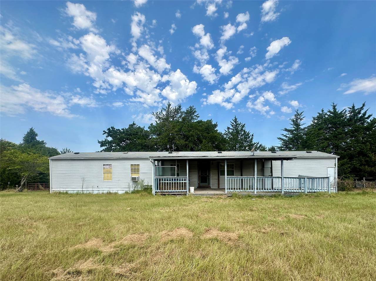 236 Reaves Lane - Photo 1