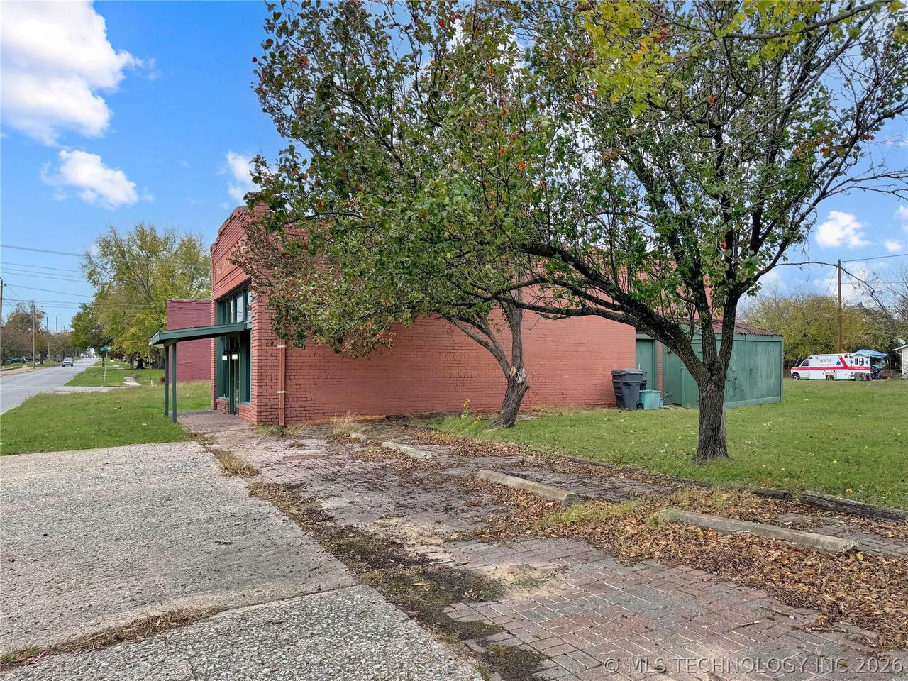 https://bt-photos.global.ssl.fastly.net/tulsa/1280_boomver_1_2631757-2.jpg